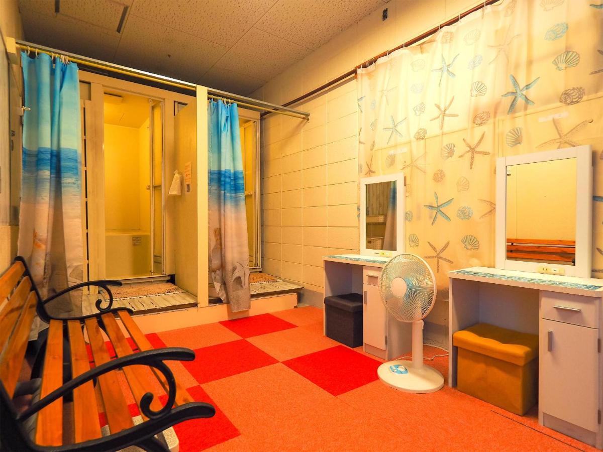 Guesthouse Churayado Ishigakijima Ishigaki  Bagian luar foto